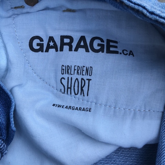 Garage Distressed Girlfriend Short - Picture 5 of 7